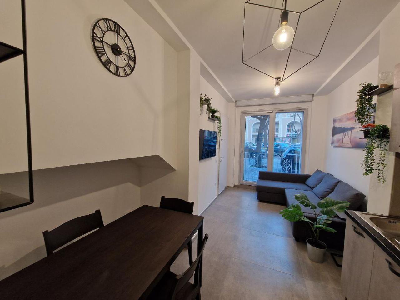 Incentrolaperlamarina Apartment *